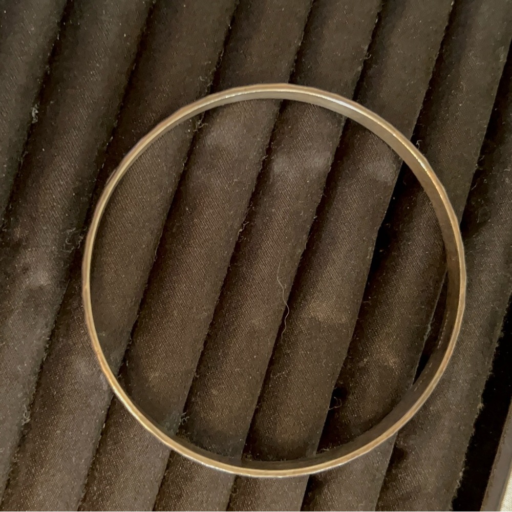 Sterling Silver Hammered Bangle Bracelet from Taxco Mexico - Picture 3 of 3